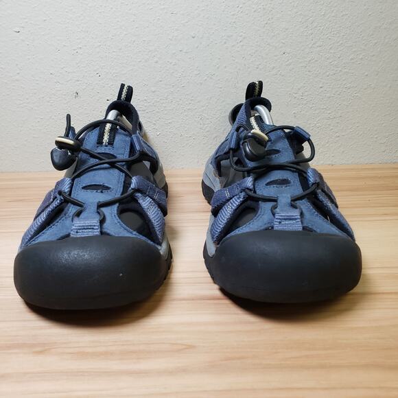 Keen Womens Size 9 Venice Hiking Sandals Blue Black Water Shoes Camping Gorpcore - Picture 2 of 13